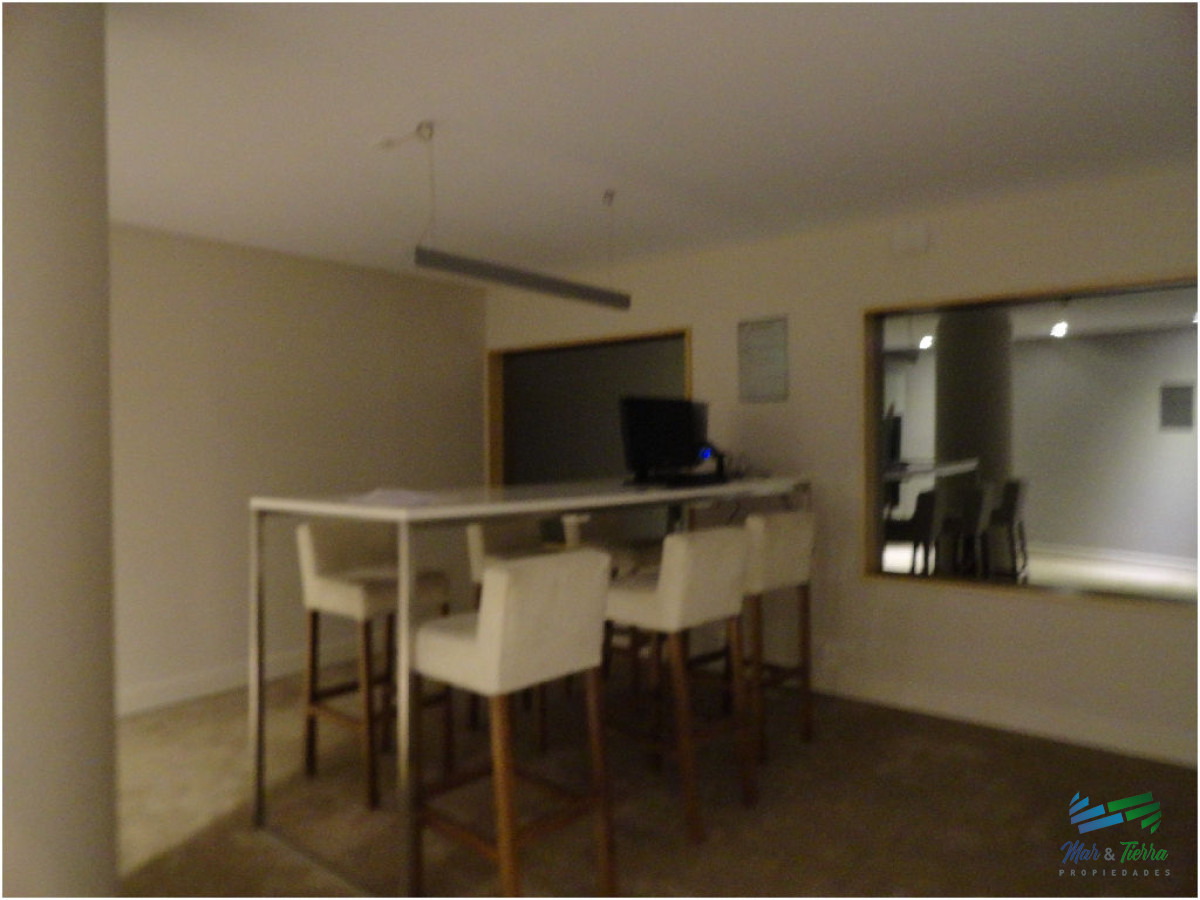 Apartamento ID.1457 - Vendo apartamento en Ocean Drive.. excelente servicios en Punta del Este.