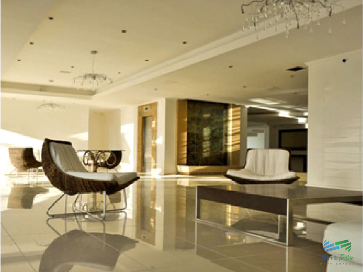 Apartamento ID.1056 - Oportunidad! dos dormitorios, Mansa, Punta del Este