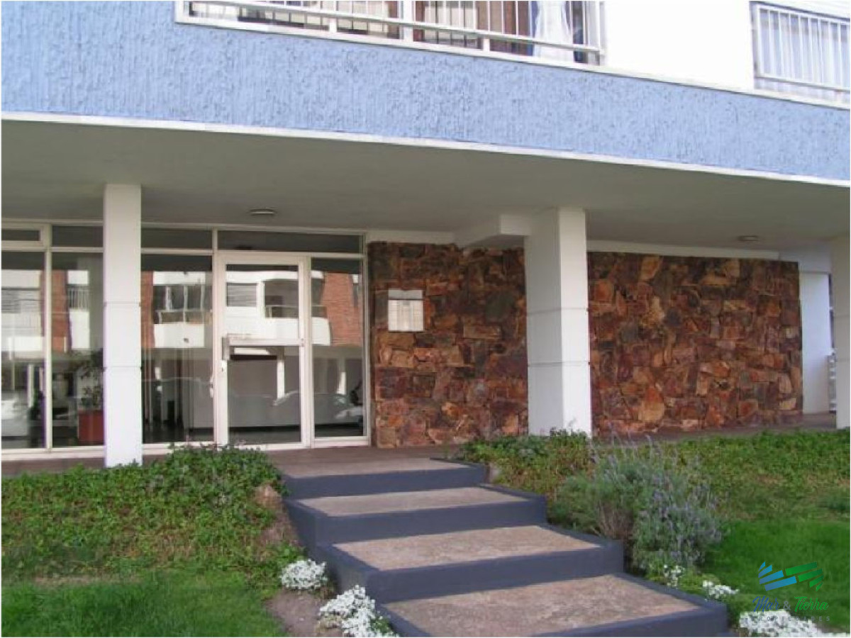 Apartamento ID.149 - Apartamento en Mansa, 3 dormitorios *
