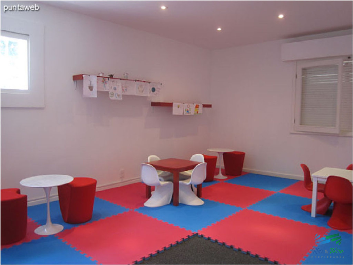 Apartamento ID.5555 - Muy Buen Apartamento En Zona San Rafael , Edificio Unique, ¡ También Alquiler De Temporeda¡¡¡¡