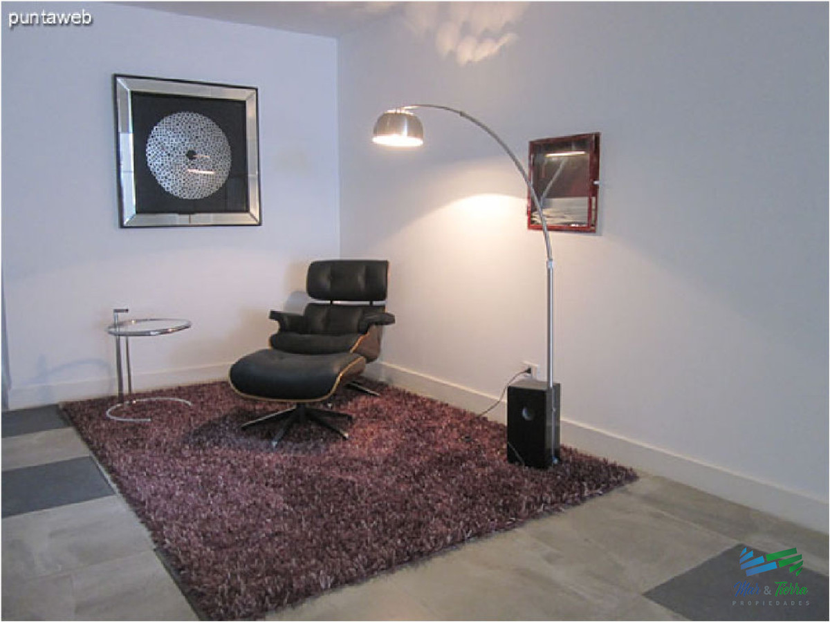 Apartamento ID.5555 - Muy Buen Apartamento En Zona San Rafael , Edificio Unique, ¡ También Alquiler De Temporeda¡¡¡¡