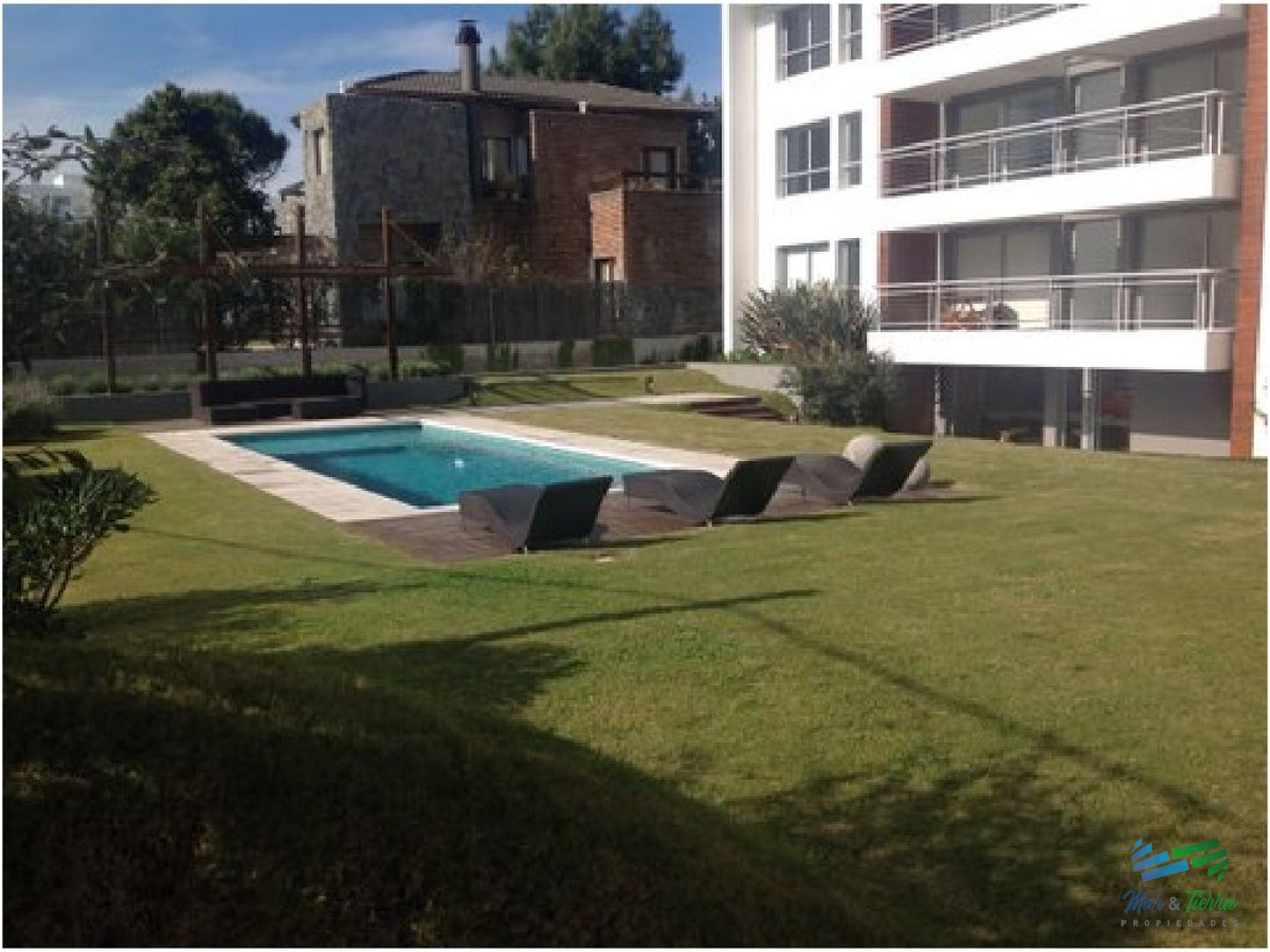 Apartamento ID.724 - Apartamento en Rincón del Indio, 2 dormitorios *