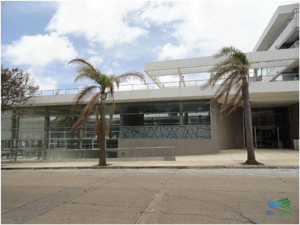 Apartamento ID.2254 - En alquiler y venta.. monoambiente amplio luminoso, a pasitos del Puerto!!!