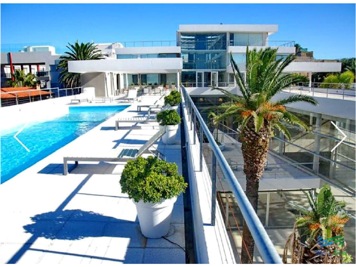 Apartamento ID.2254 - En alquiler y venta.. monoambiente amplio luminoso, a pasitos del Puerto!!!