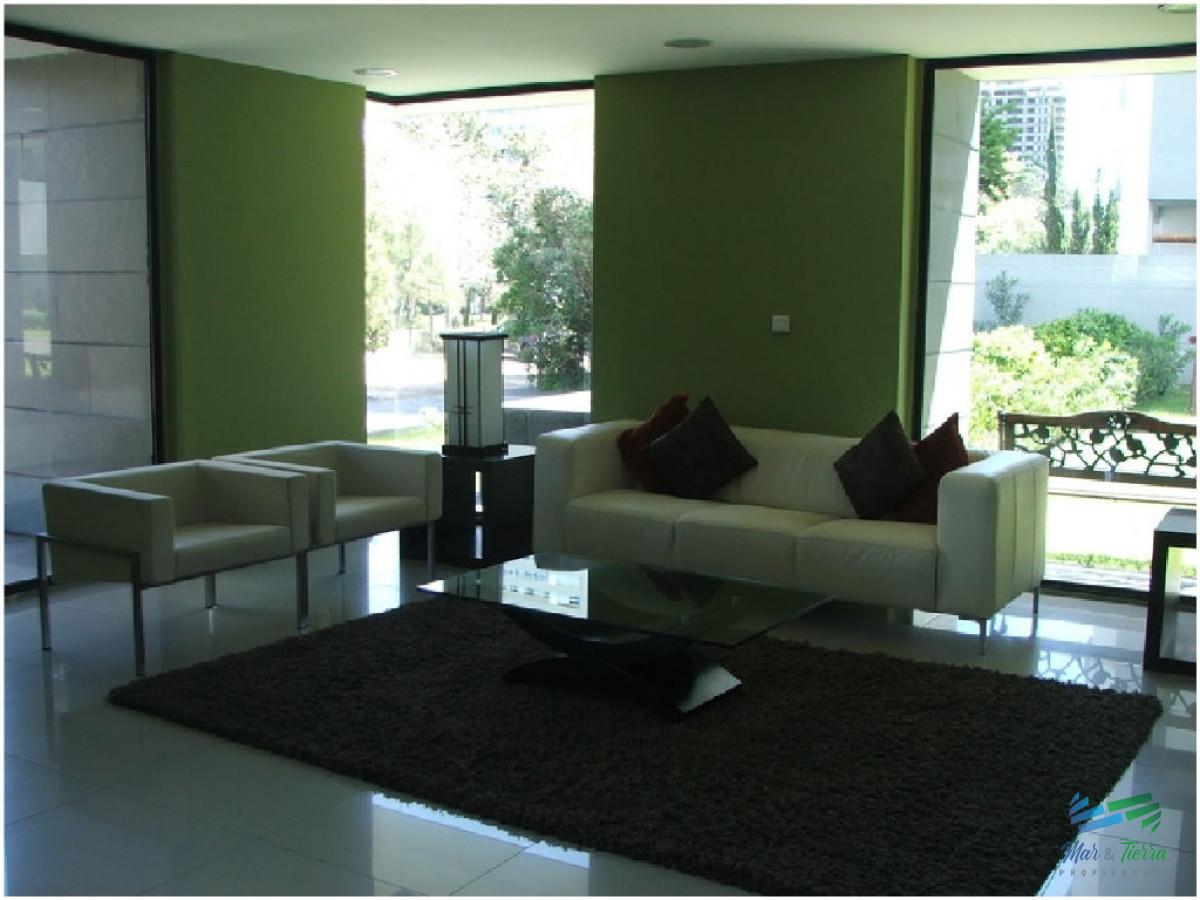 Apartamento ID.2326 - En alquiler de temporada.. hermoso apto en torre con servicios.