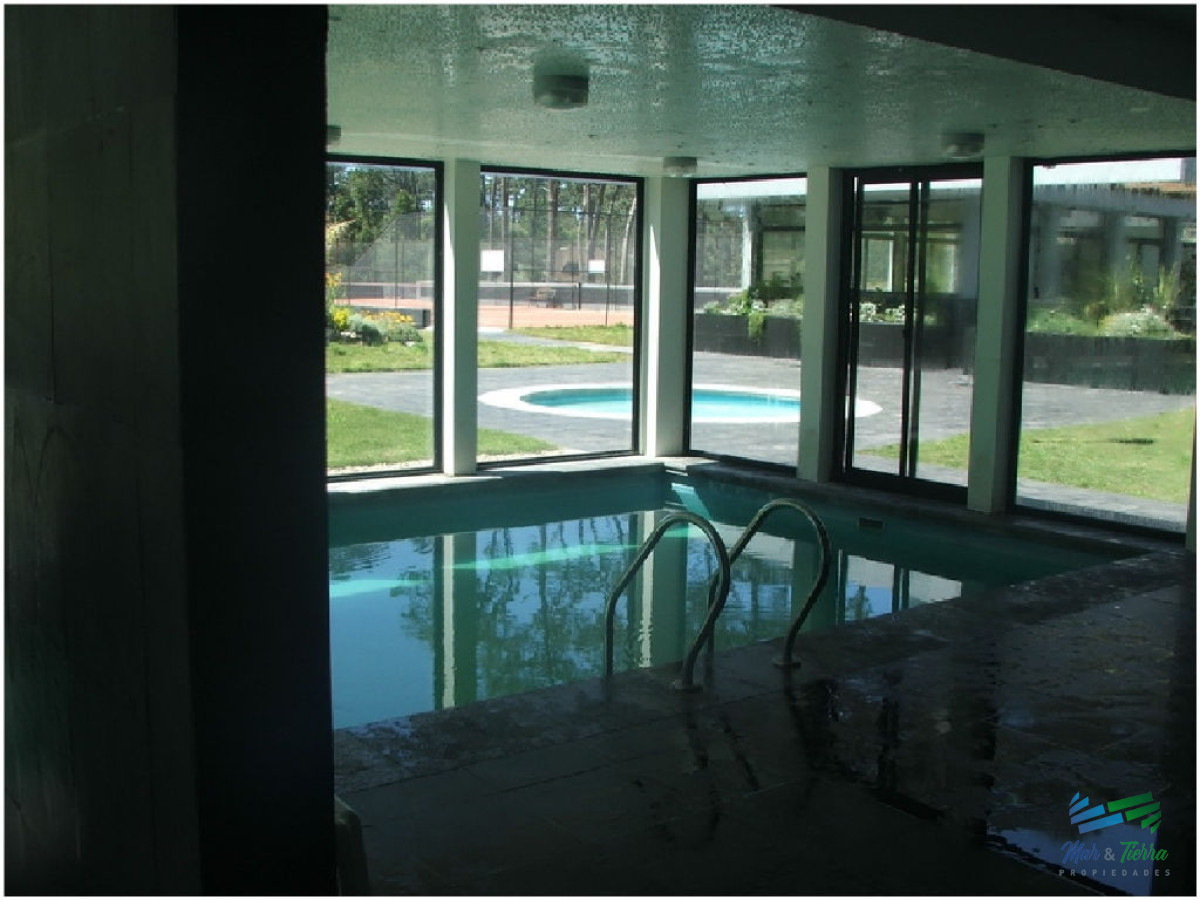 Apartamento ID.2326 - En alquiler de temporada.. hermoso apto en torre con servicios.