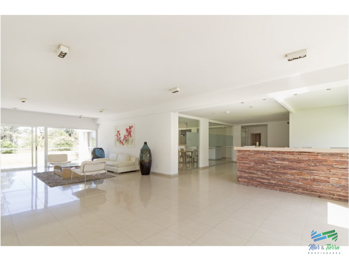 Apartamento ID.1520 - Apartamento en RincÃ³n del Indio, 3 dormitorios *