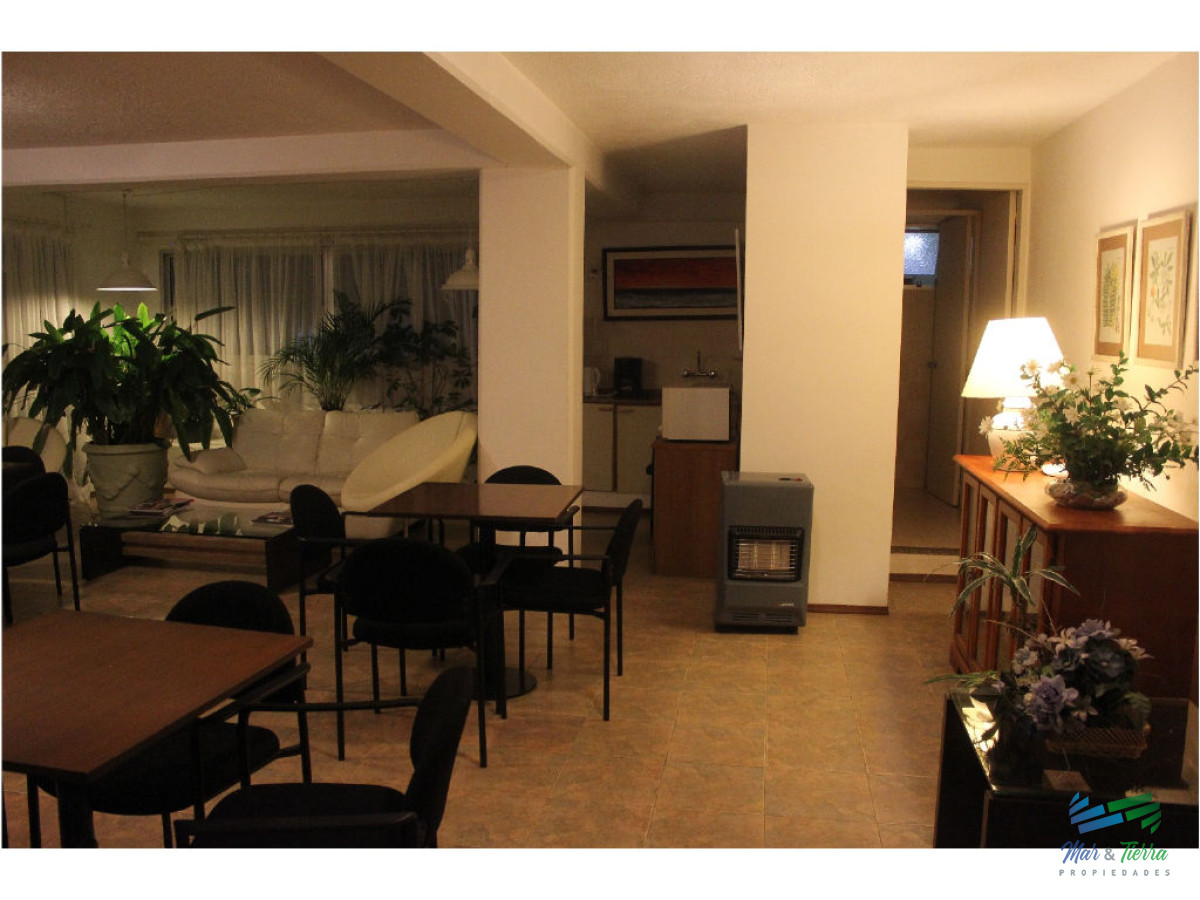 Apartamento ID.2174 - Apartamento 1 dormitorio en venta, muy buena zona, próxima a la playa Mansa y Brava, Punta del Este