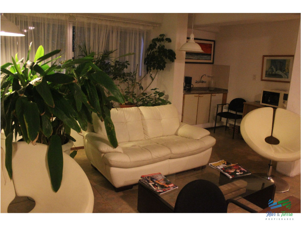 Apartamento ID.2174 - Apartamento 1 dormitorio en venta, muy buena zona, próxima a la playa Mansa y Brava, Punta del Este