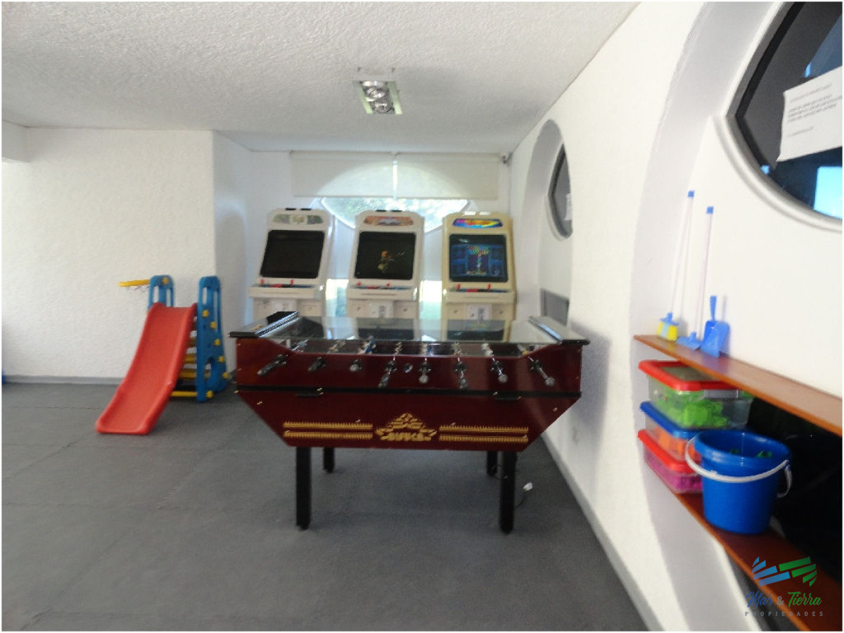 Apartamento ID.1482 - Espectacular planta, piso alto, primera línea frente al mar.