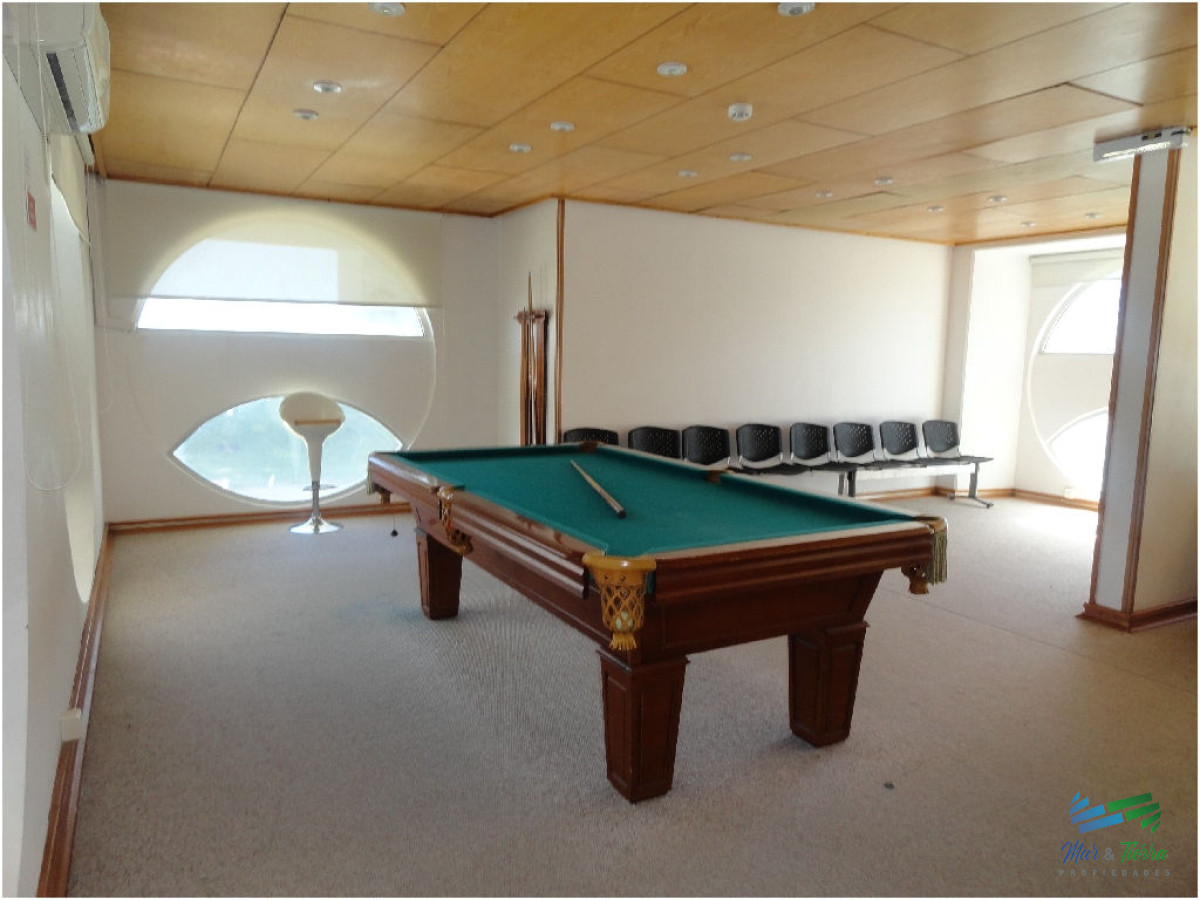 Apartamento ID.1482 - Espectacular planta, piso alto, primera línea frente al mar.