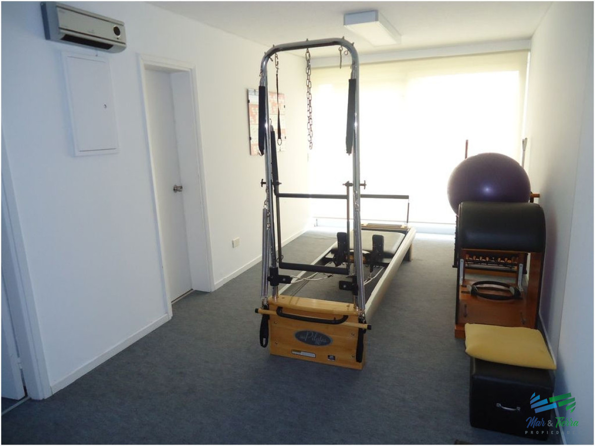 Apartamento ID.1482 - Espectacular planta, piso alto, primera línea frente al mar.