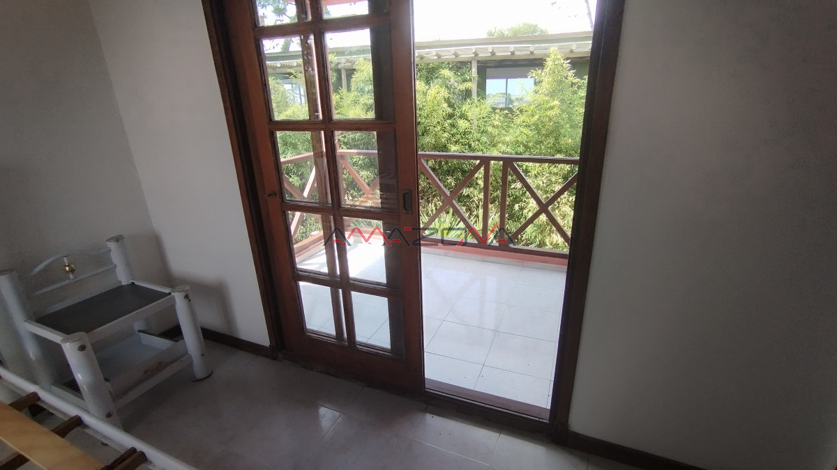 Casa ID.5774 - Casa de 2 dormitorios, 2 baños balneario Buenos Aires. 