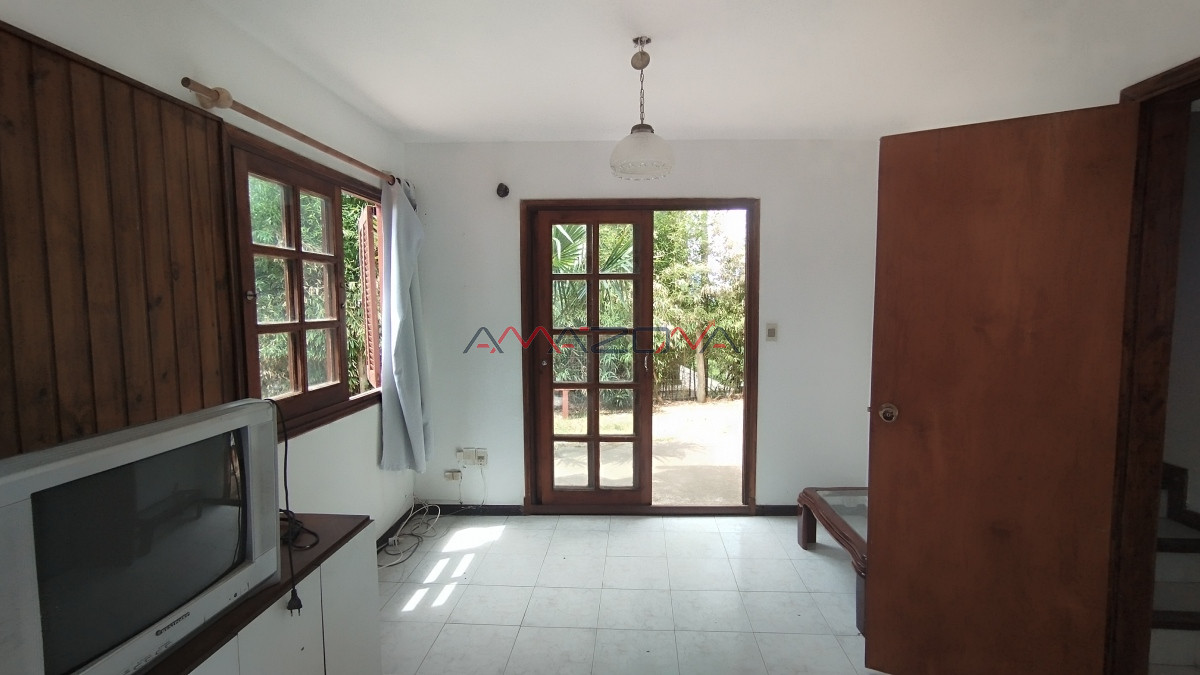 Casa ID.5774 - Casa de 2 dormitorios, 2 baños balneario Buenos Aires. 