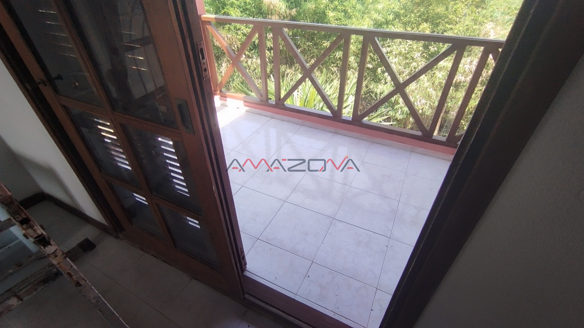 Casa ID.5774 - Casa de 2 dormitorios, 2 baños balneario Buenos Aires. 