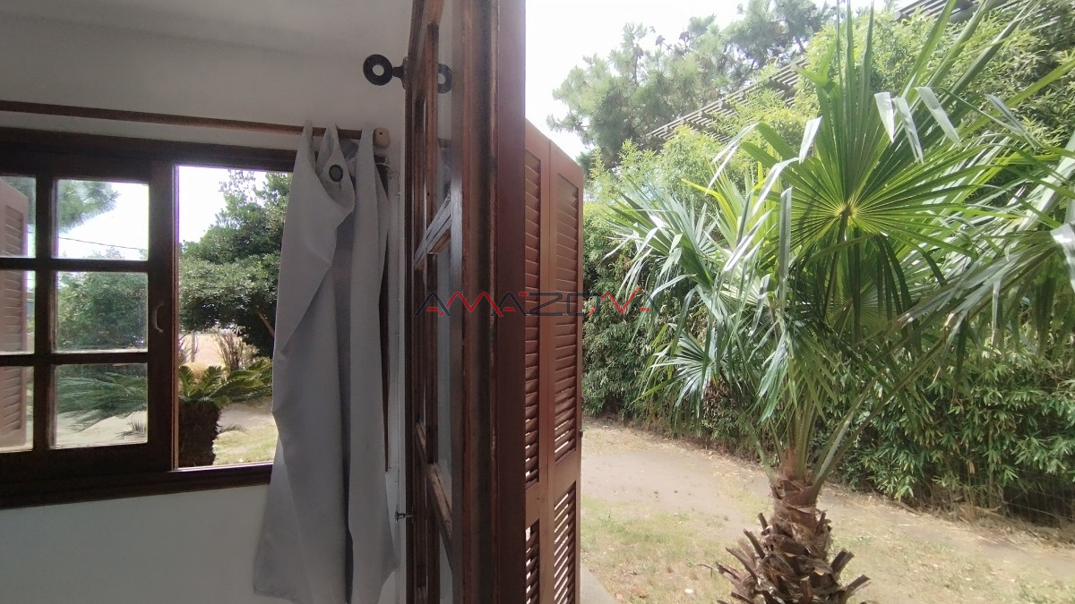 Casa ID.5774 - Casa de 2 dormitorios, 2 baños balneario Buenos Aires. 