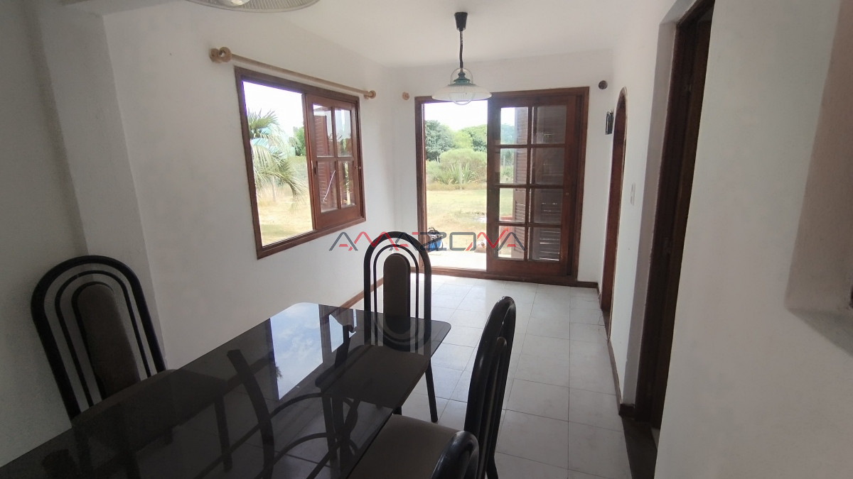 Casa ID.5774 - Casa de 2 dormitorios, 2 baños balneario Buenos Aires. 