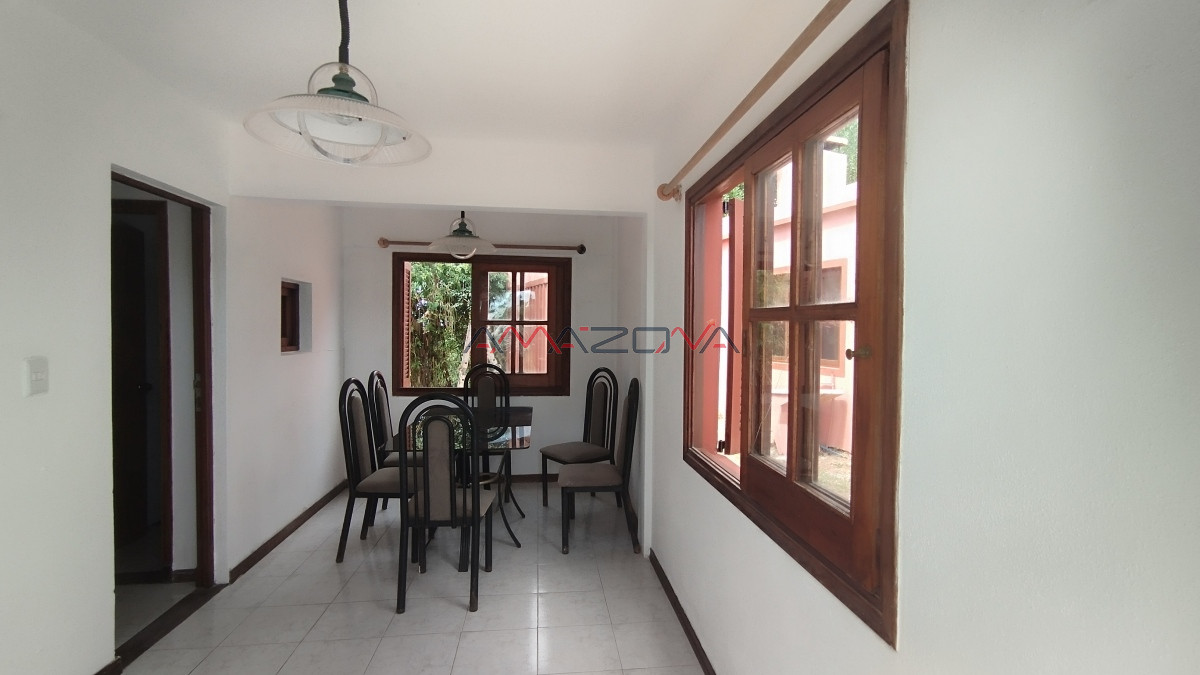 Casa ID.5774 - Casa de 2 dormitorios, 2 baños balneario Buenos Aires. 