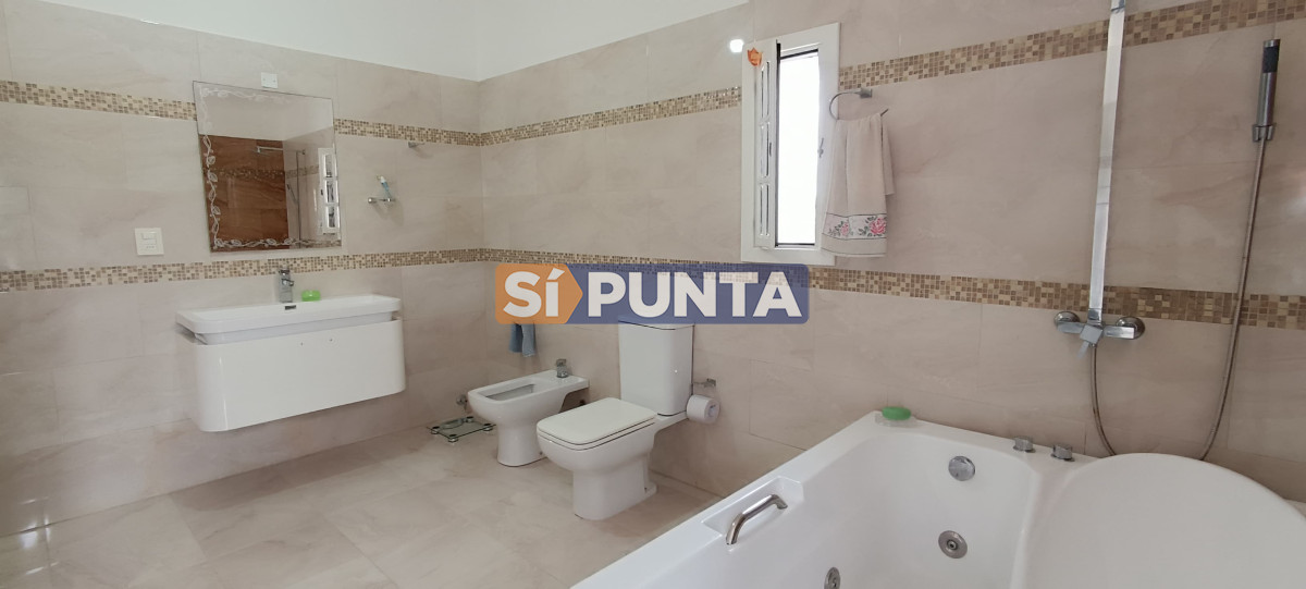 Campo Ref.12109 - Campo en venta, a los pies del Cerro Catedral, Aigua