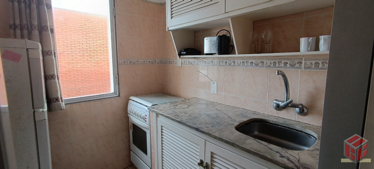 Apartamento ID.8912 - Apartamento en venta, zona peninsula - Punta del Este