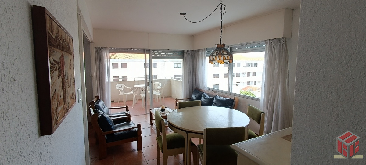 Apartamento ID.8912 - Apartamento en venta, zona peninsula - Punta del Este