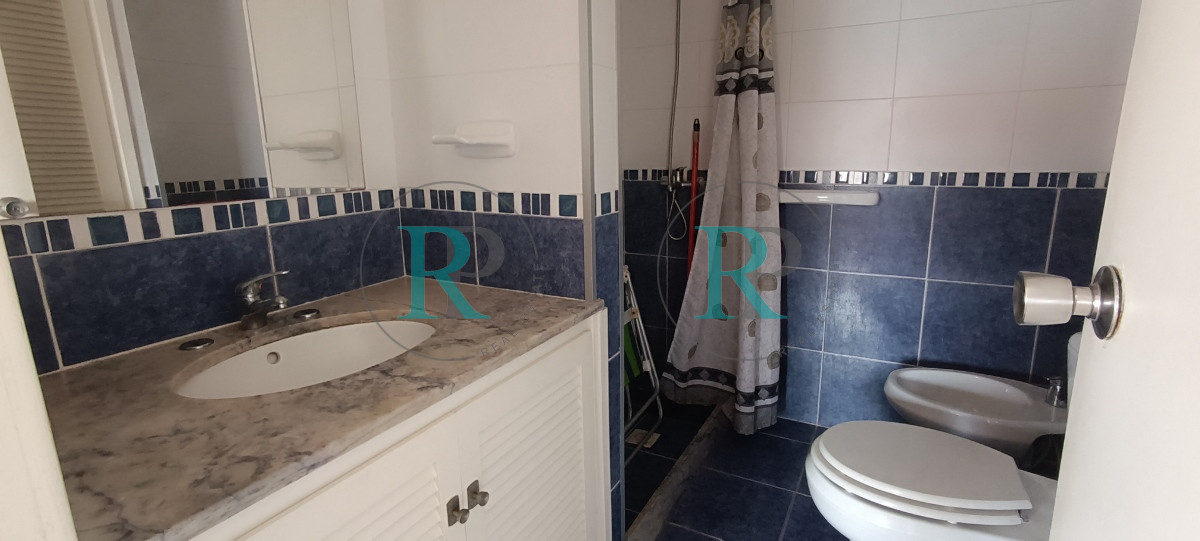 Apartamento ID.2042 - Apartamento en venta, zona peninsula - Punta del Este