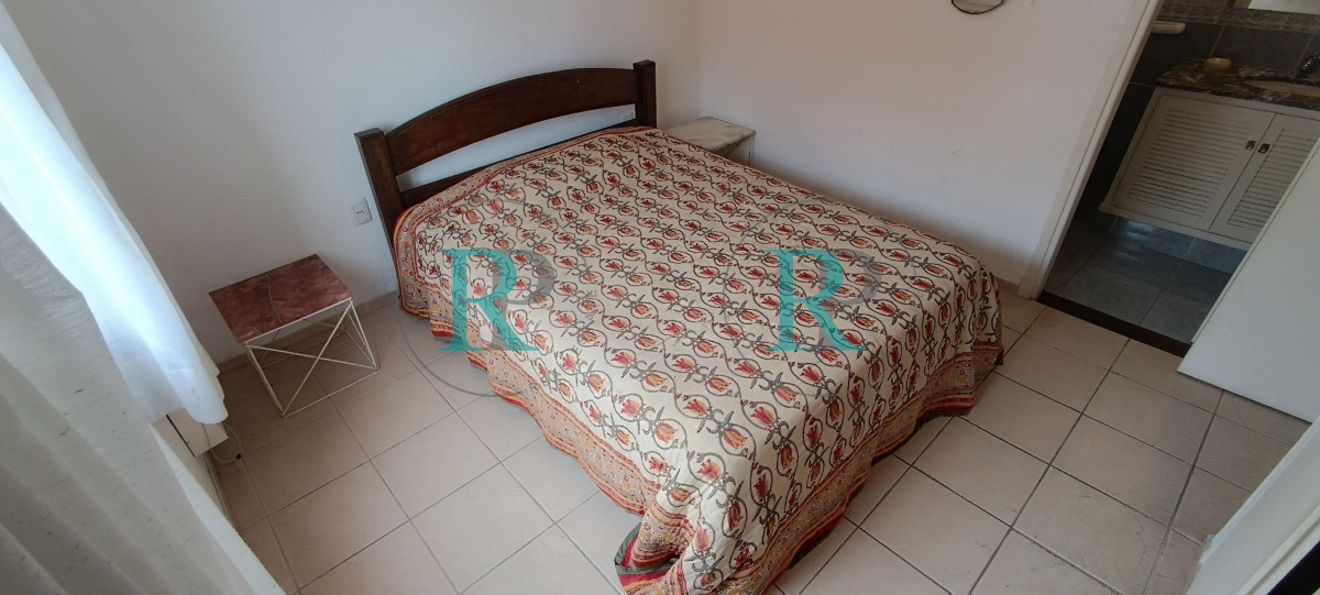 Apartamento ID.2042 - Apartamento en venta, zona peninsula - Punta del Este