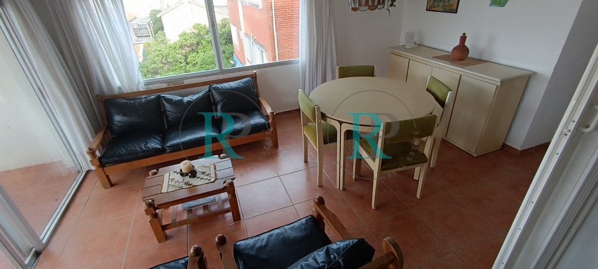Apartamento ID.2042 - Apartamento en venta, zona peninsula - Punta del Este