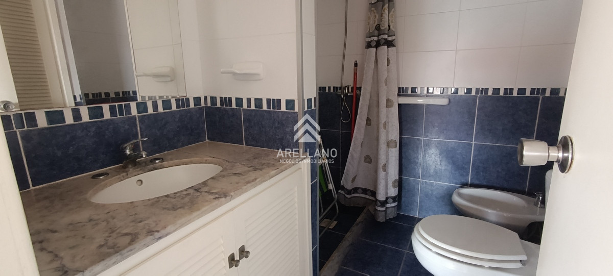 Apartamento ID.4216 - Apartamento en venta, zona peninsula - Punta del Este