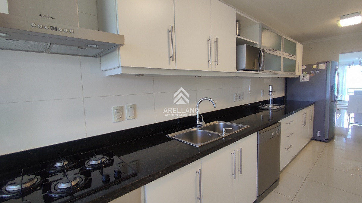 Apartamento ID.3682 - Venta apartamento 3 dormitorios 