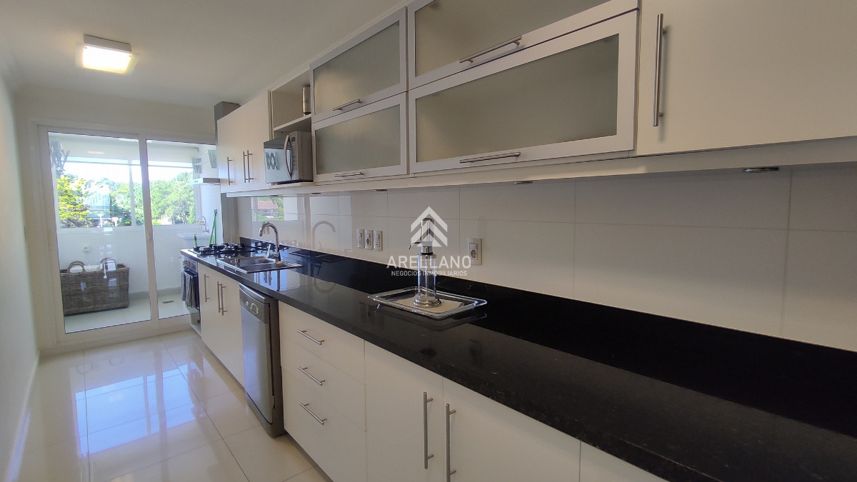 Apartamento ID.3682 - Venta apartamento 3 dormitorios 