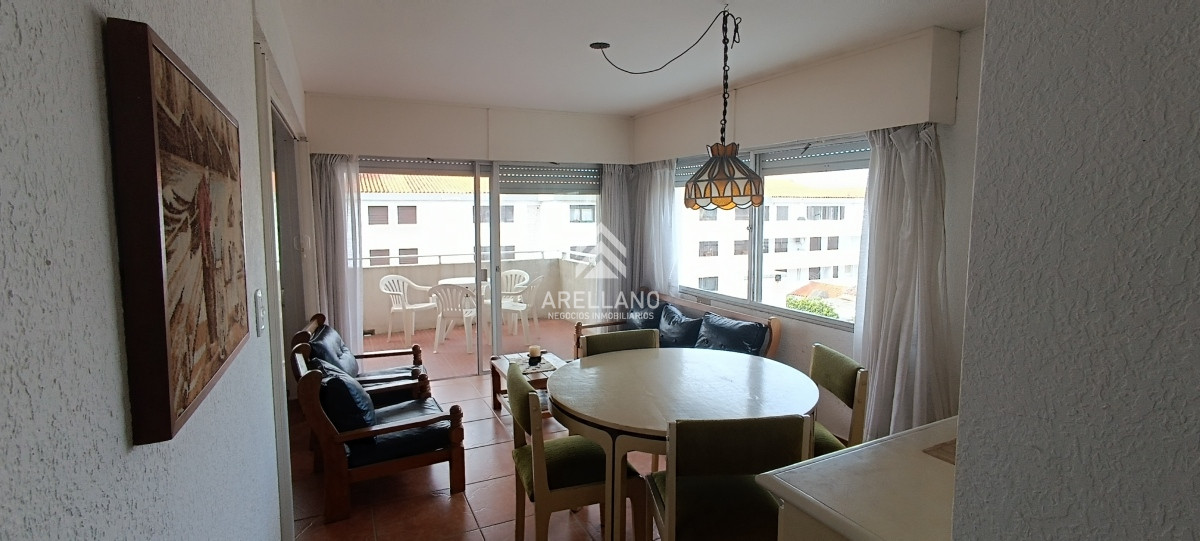 Apartamento ID.4216 - Apartamento en venta, zona peninsula - Punta del Este