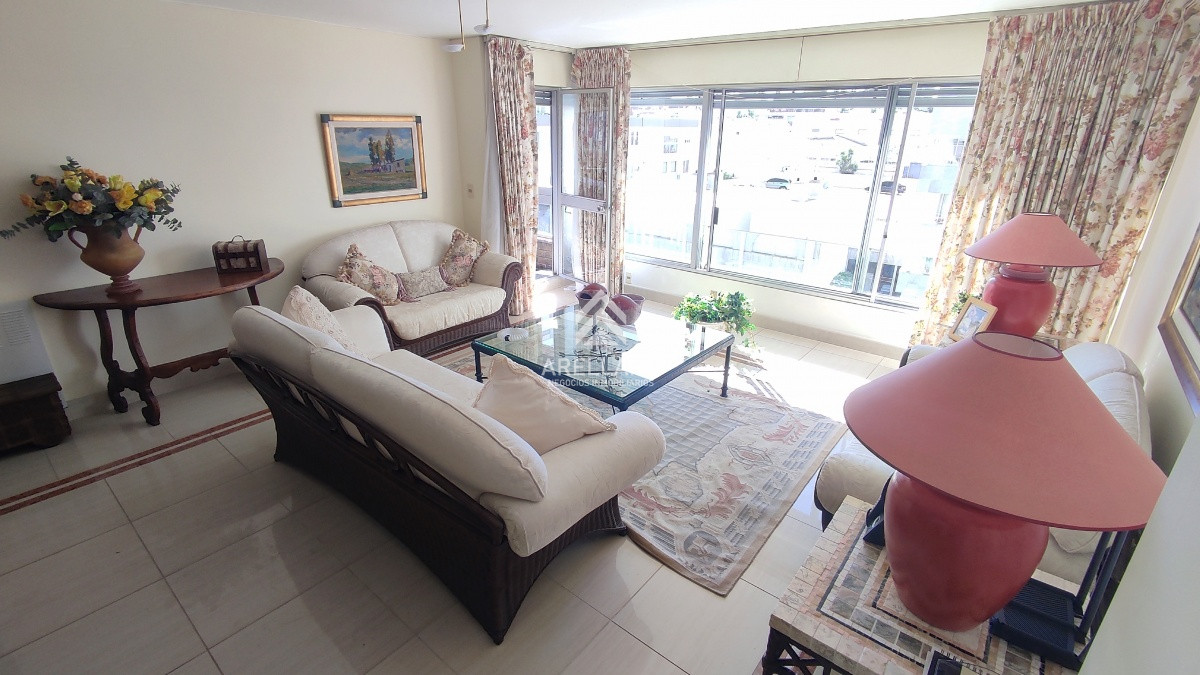 Apartamento ID.1621 - Apartamento de 3 dormitorios, Peninsula Punta del Este