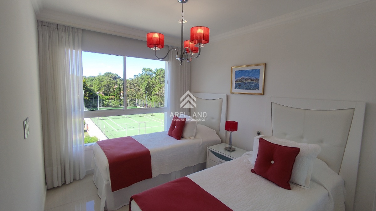 Apartamento ID.3682 - Venta apartamento 3 dormitorios 