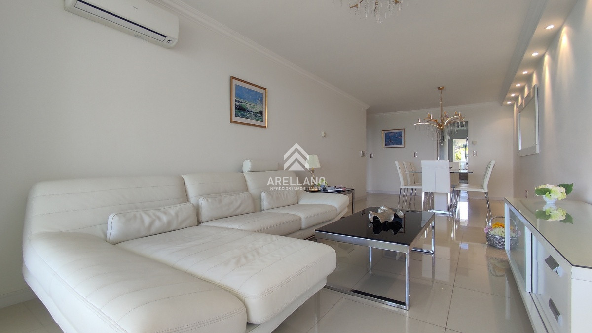 Apartamento ID.3682 - Venta apartamento 3 dormitorios 