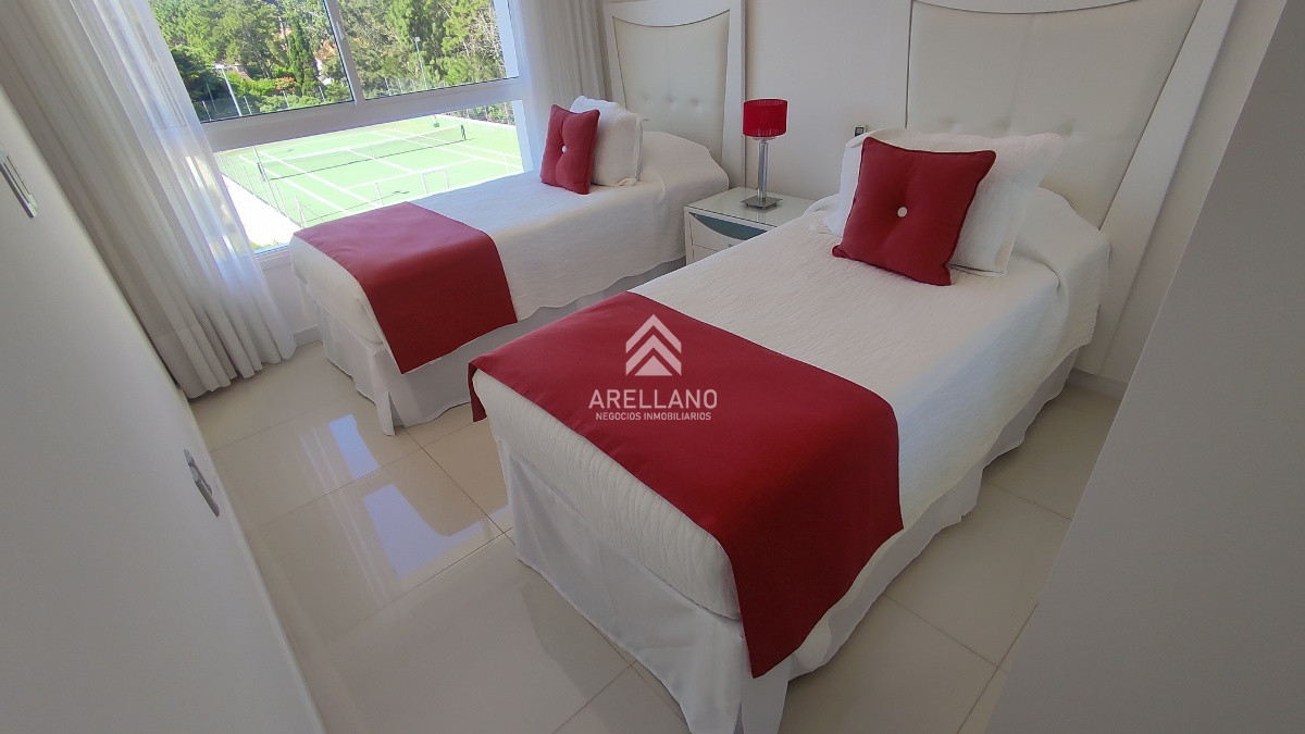 Apartamento ID.3682 - Venta apartamento 3 dormitorios 