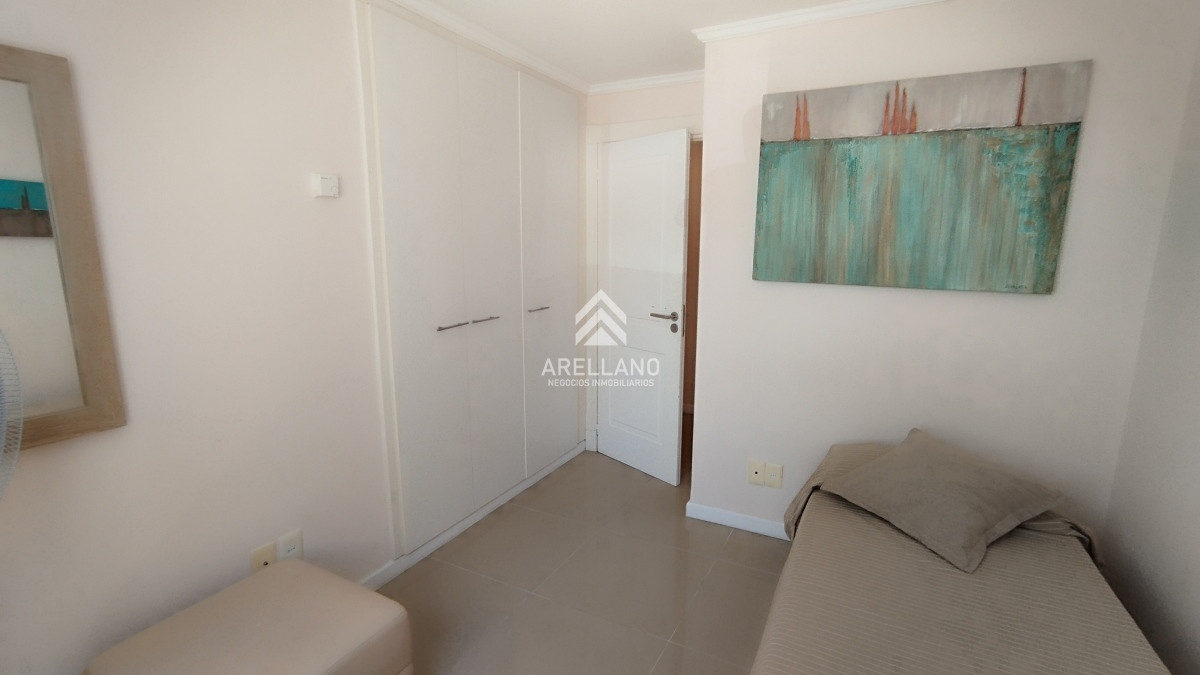 Apartamento ID.2700 - Venta apartamento 3 dormitorios Península 