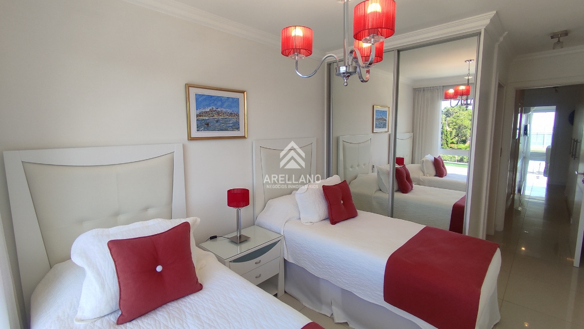 Apartamento ID.3682 - Venta apartamento 3 dormitorios 