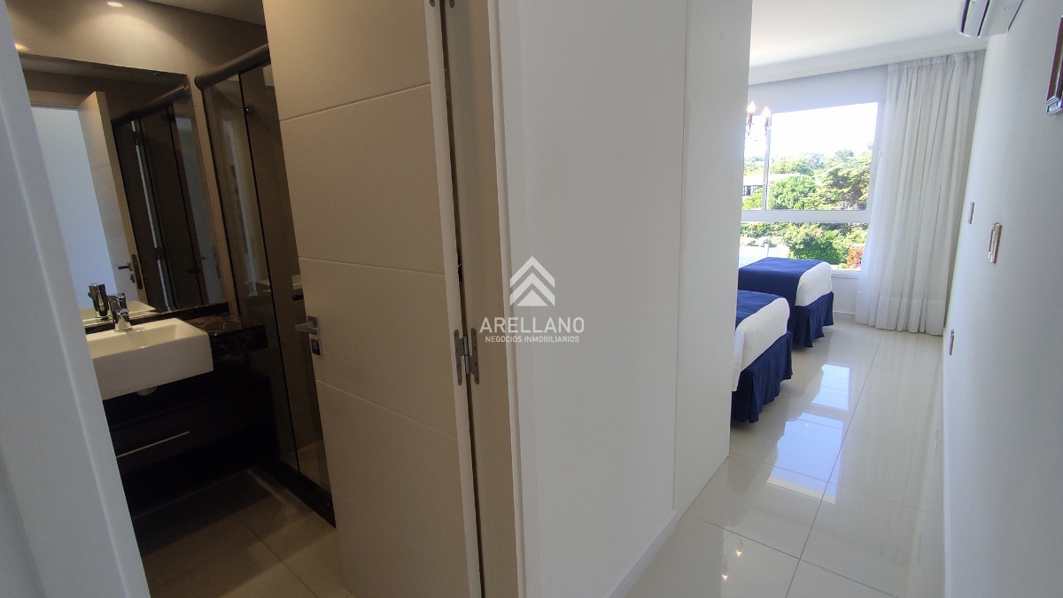 Apartamento ID.3682 - Venta apartamento 3 dormitorios 