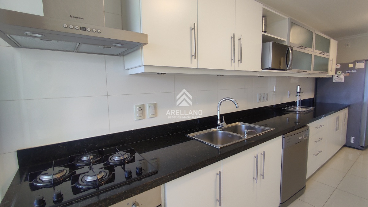 Apartamento ID.3682 - Venta apartamento 3 dormitorios 