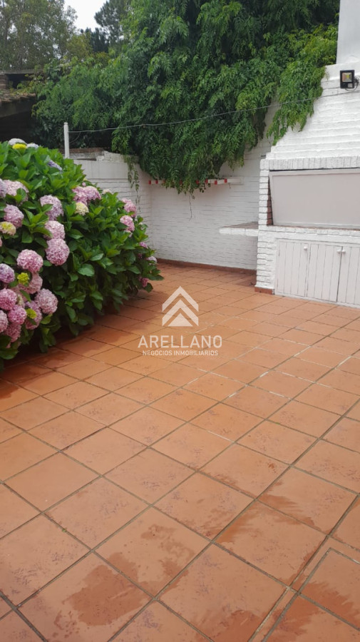 Casa ID.6858 - Venta casa 5 dormitorios 