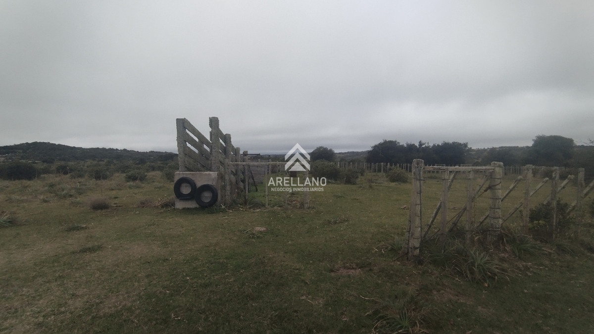 Campo Ref.3842 - Campo en venta, Maldonado, en la zona del Cerro Catedral