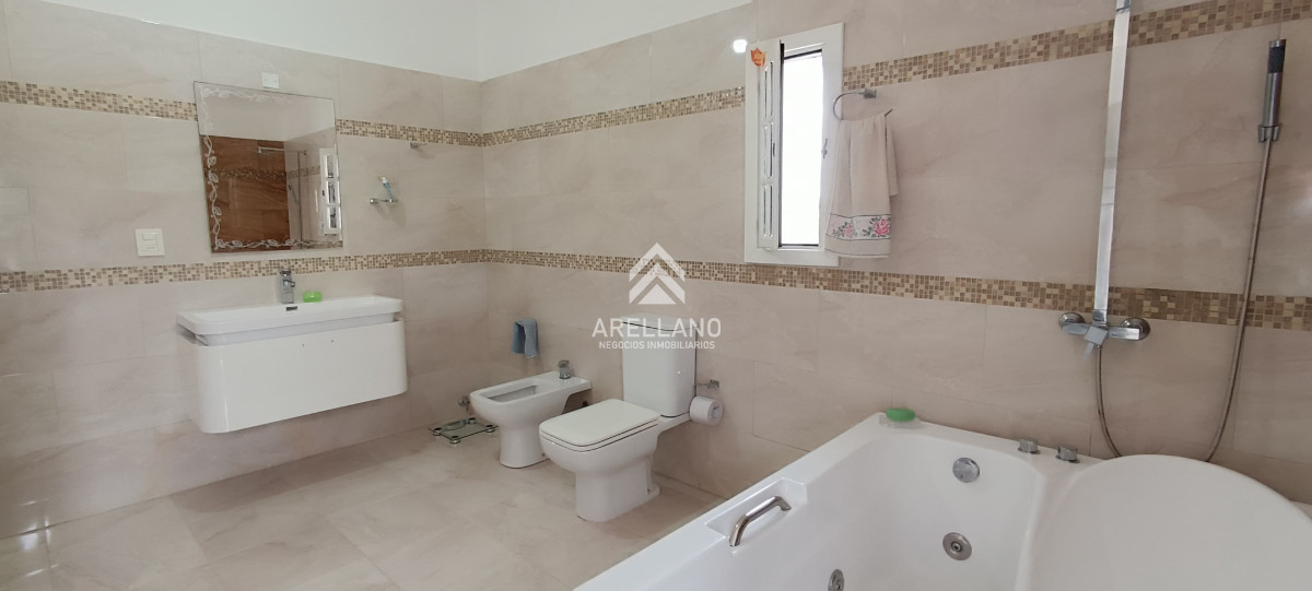 Campo Ref.3825 - Campo en venta, a los pies del Cerro Catedral, Aigua