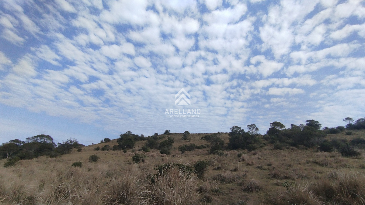 Campo Ref.3842 - Campo en venta, Maldonado, en la zona del Cerro Catedral