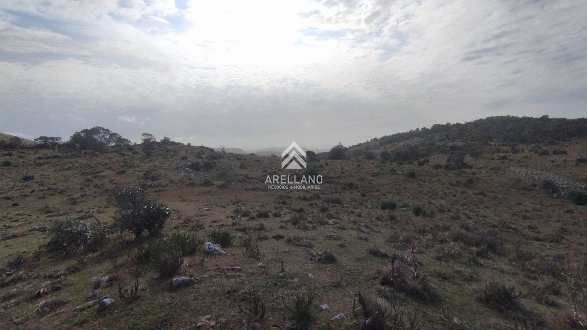 Campo Ref.3842 - Campo en venta, Maldonado, en la zona del Cerro Catedral
