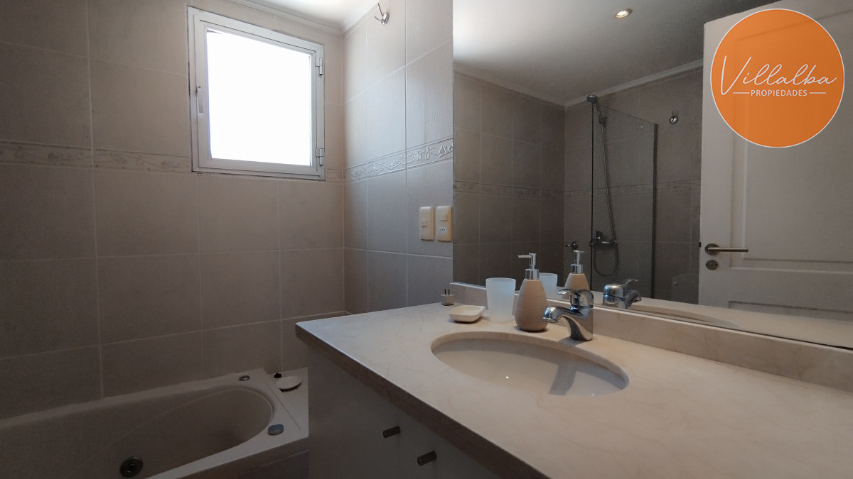 Apartamento ID.2644 - Apartamento en venta - Espectacular vista al mar!