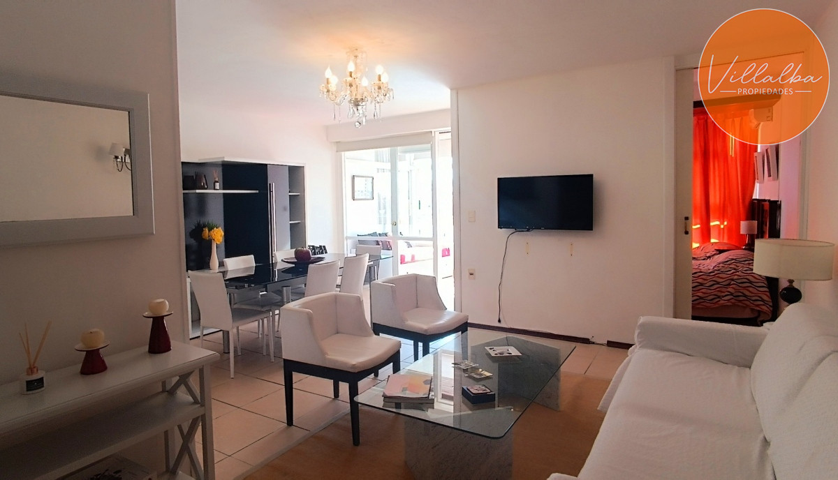 Apartamento ID.2941 - Se vende apartamento en Península - Punta del Este