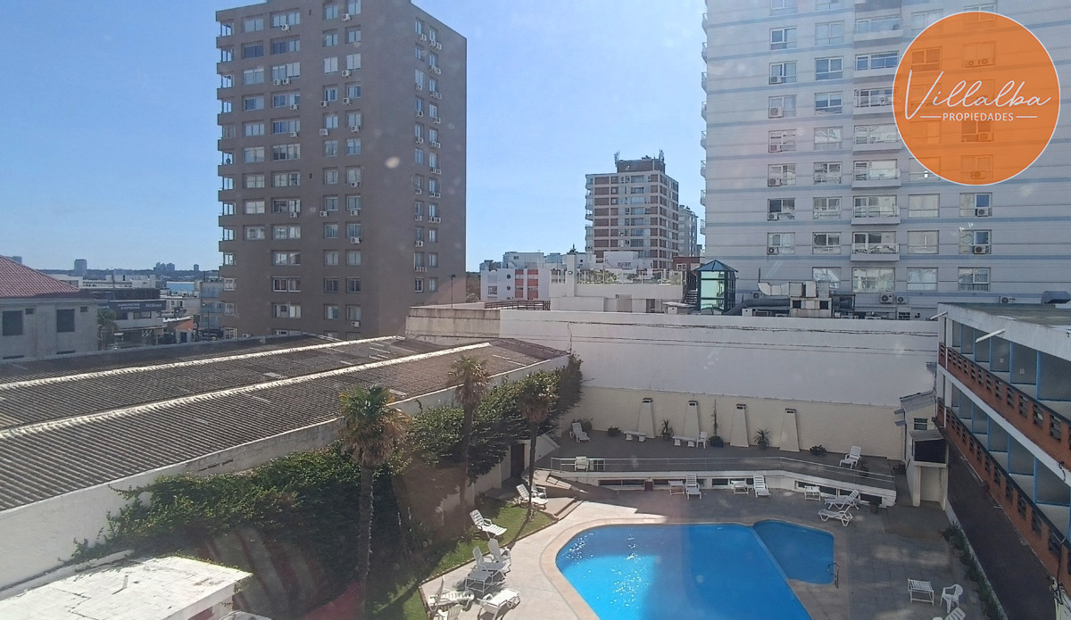 Apartamento ID.2941 - Se vende apartamento en Península - Punta del Este