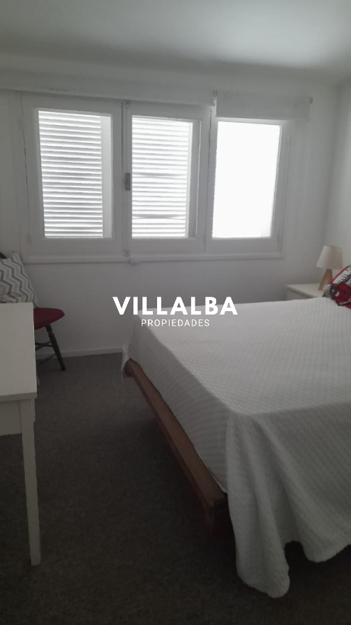 Apartamento ID.4803 - Casa en Venta. Excelente ubicación en Playa Mansa - Punta del Este