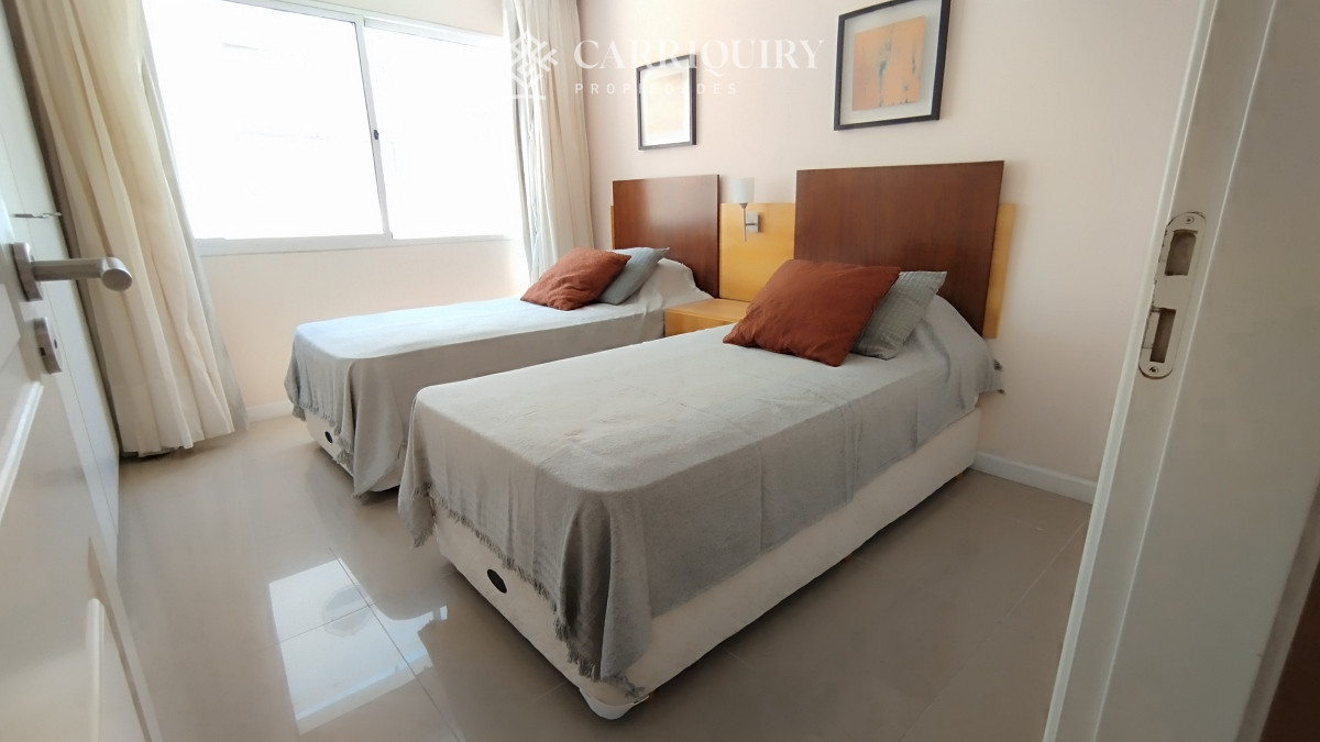 Apartamento ID.8334 - Apartamento en Venta zona Península, 3 dormitorios. Punta del Este